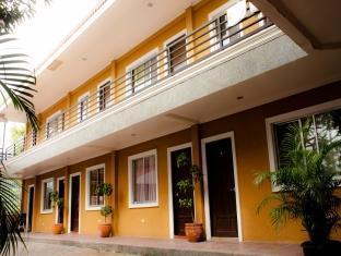 Batangas Villa Khristalene מראה חיצוני תמונה